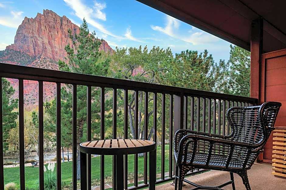 Cliffrose Springdale, Curio Collection by Hilton