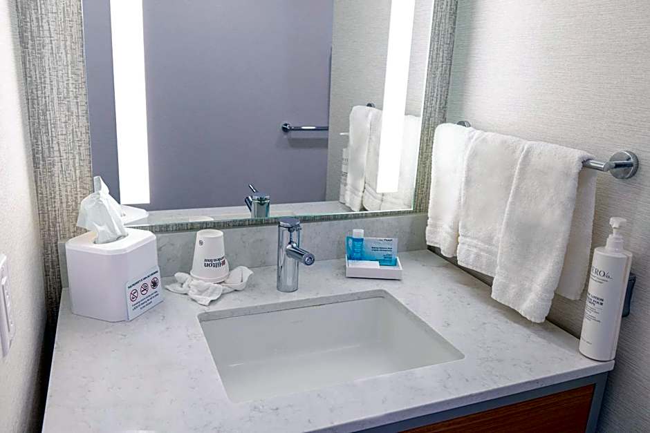 Hilton Garden Inn Lakewood