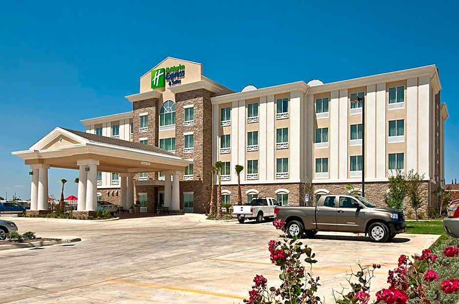 Holiday Inn Express Hotel and Suites Pearsall By IHG
