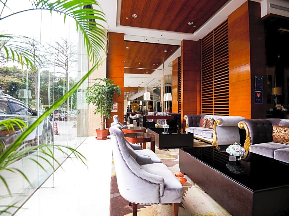 Leisure Hotel