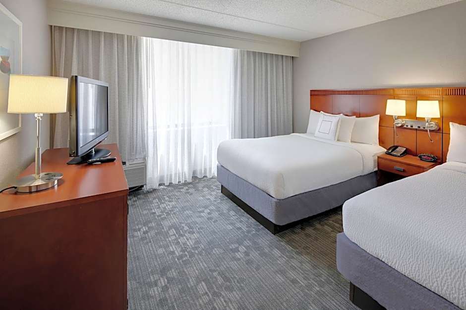 Courtyard by Marriott Atlanta Windy Hill/Ballpark