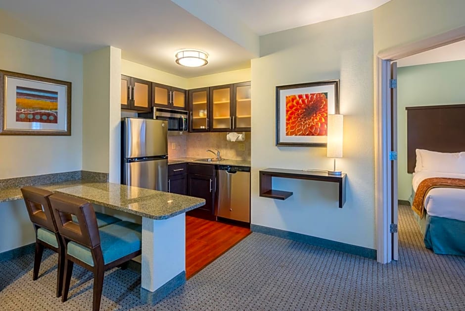 Staybridge Suites Wilmington - Brandywine Valley, an IHG Hotel