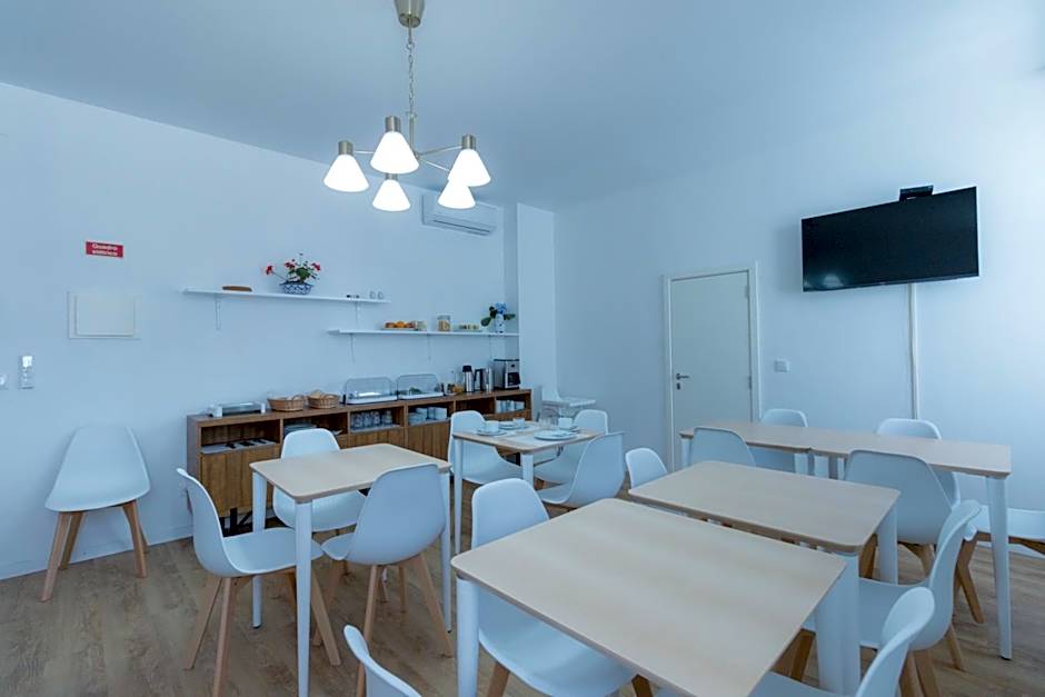 Lagoa Hostel & Suites