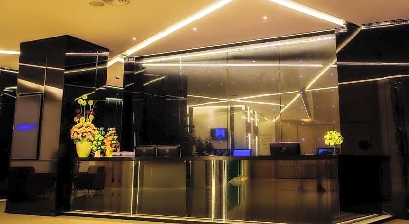 Crystal Hotel Hat Yai