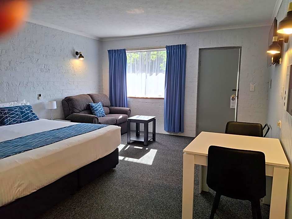 Blue Diamond Motor Inn