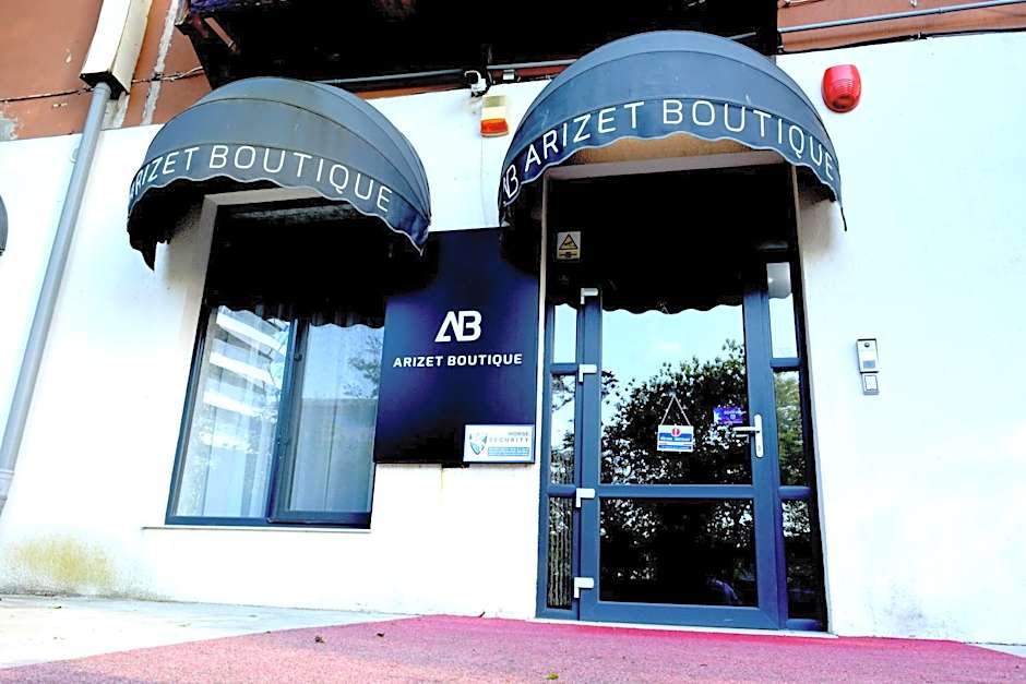 Arizet Boutique Mamaia