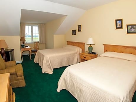 Water View Traditional Room - Accessible by Stairs Only