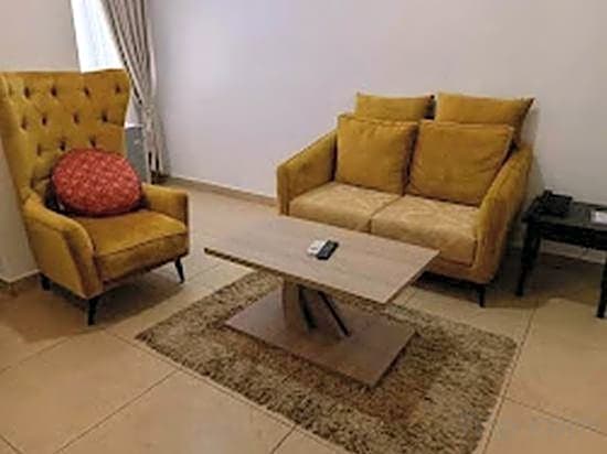 Eleventh House Hotel and Suites