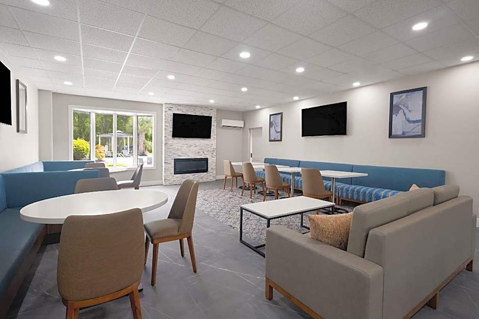 La Quinta Inn & Suites by Wyndham Myrtle Beach