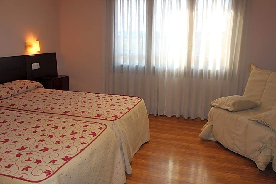 Aparthotel Tres Caminos