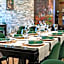 Hotel · Restaurante Asador Tio Manolo