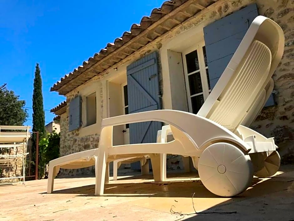 Family Apartment, 2-6 People, In Provenve