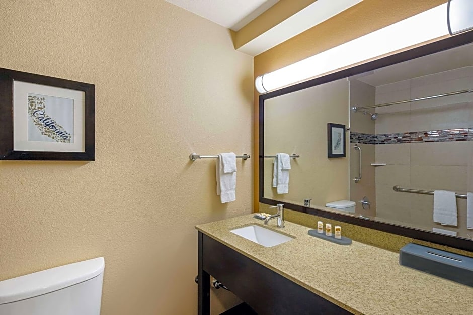 University Inn