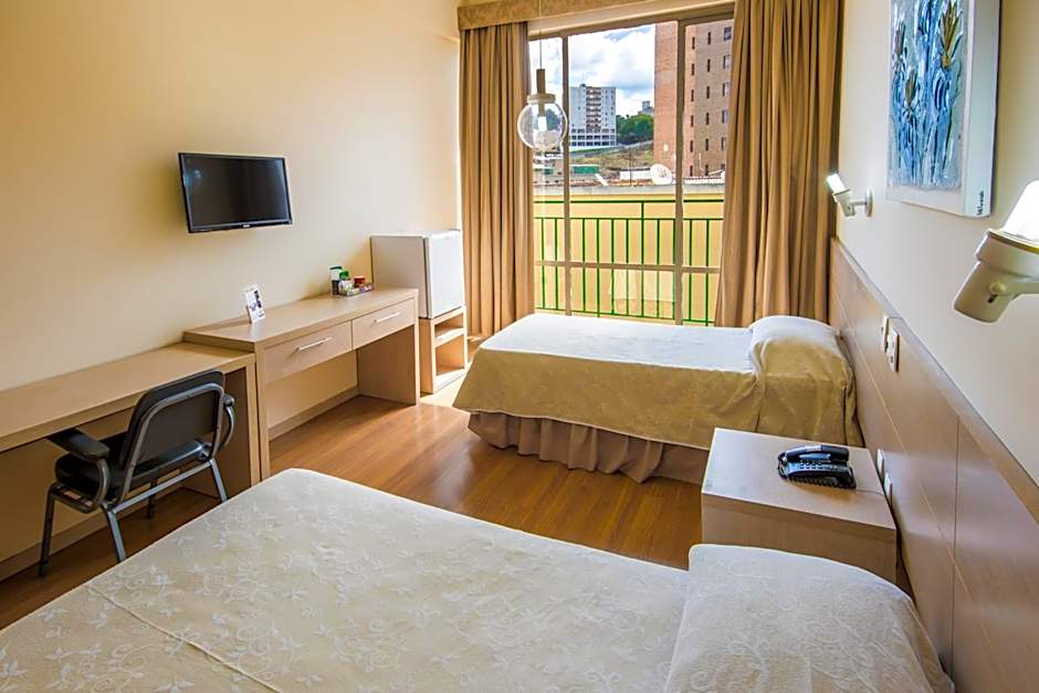 Nacional Inn Poços de Caldas - Lazer completo e Gastronomia no Centro