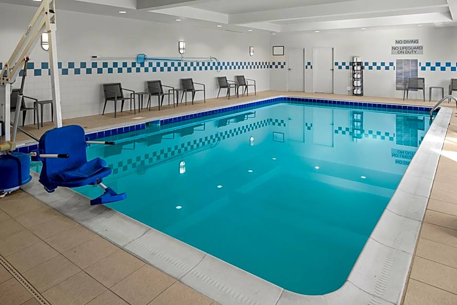 Courtyard by Marriott Winchester Medical Center