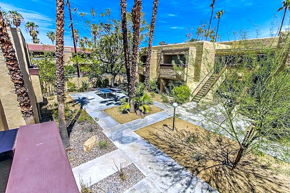 Desert Vacation Villas by VRI Americas