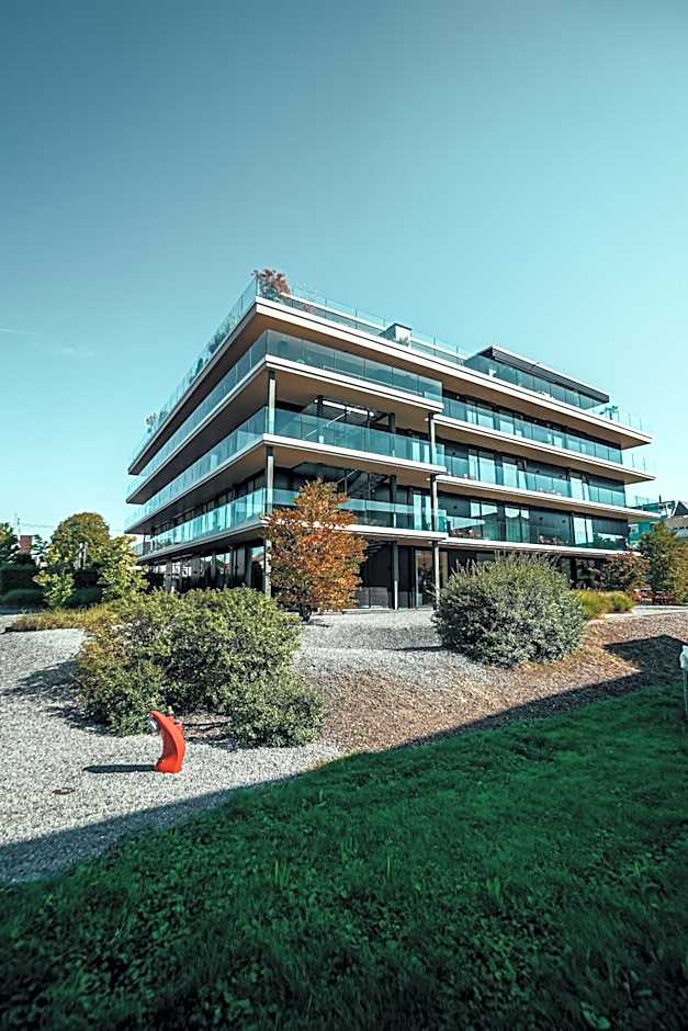 Hotel AVA