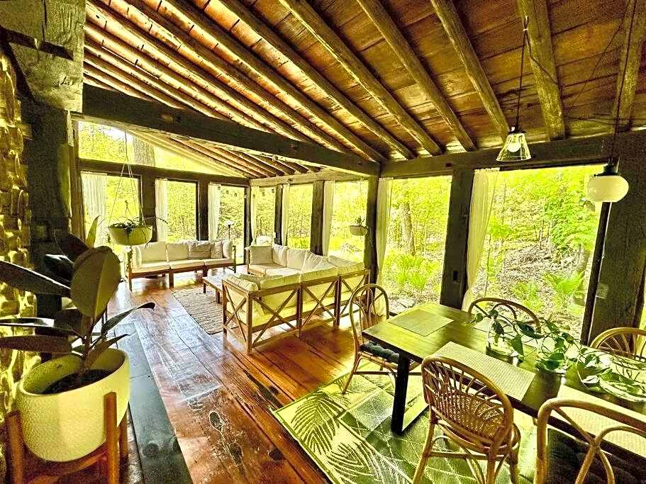 Nature Retreat w/ Sunroom Gazebo