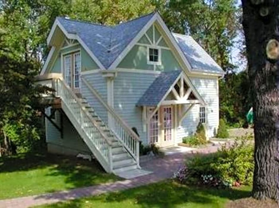 Alpine Haus Bed & Breakfast Inn