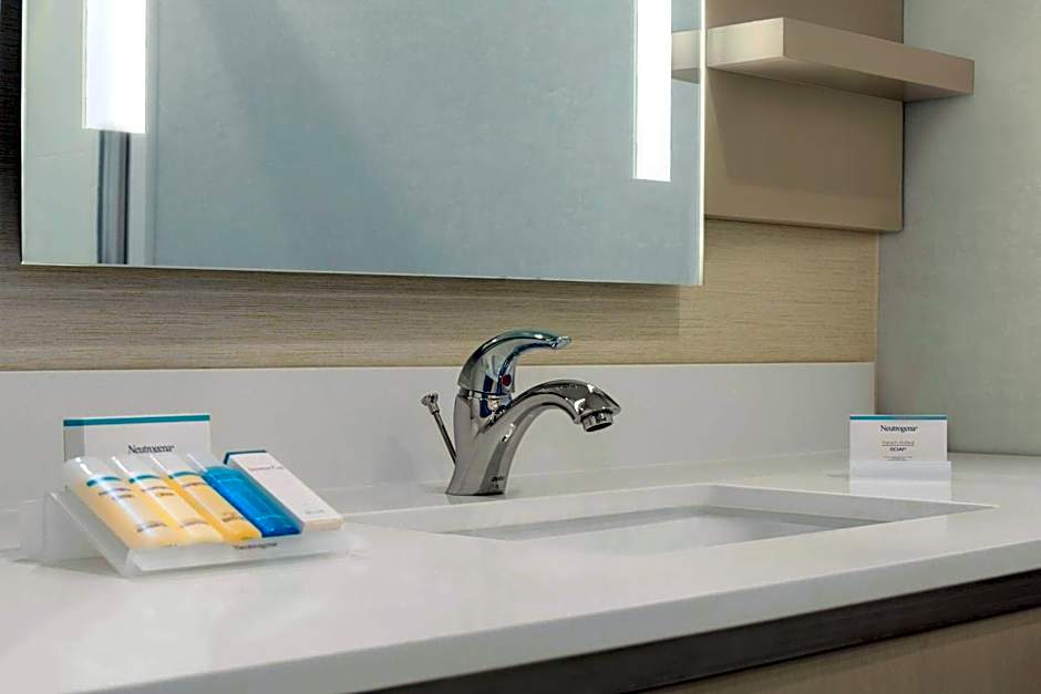 Hilton Garden Inn Houston-Baytown