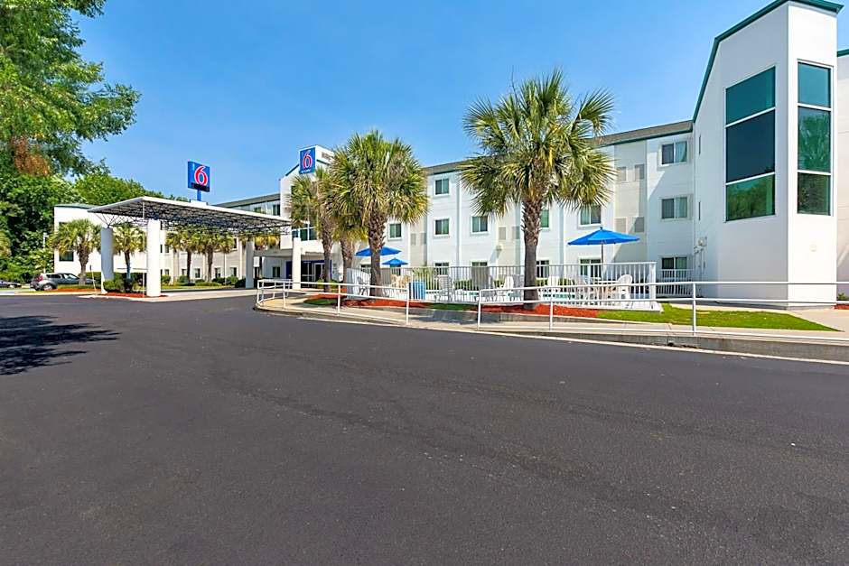 Motel 6-Columbia, SC - Fort Jackson Area