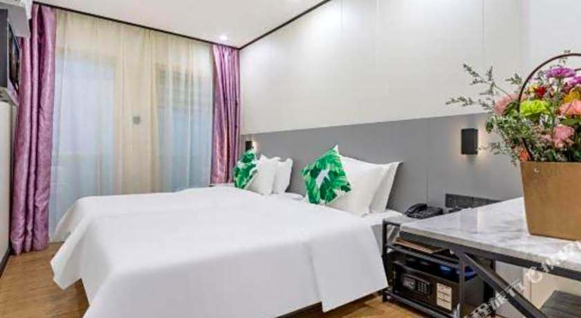 Xinghe Xinfeng Hotel Railway Station & Bus Station Branch