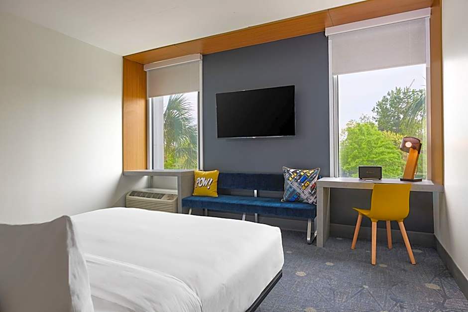 Aloft Charleston Airport & Convention Center