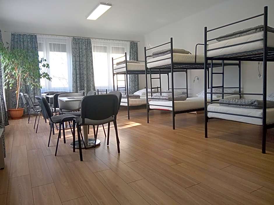 Noclegi PODZAMCZE PTTK