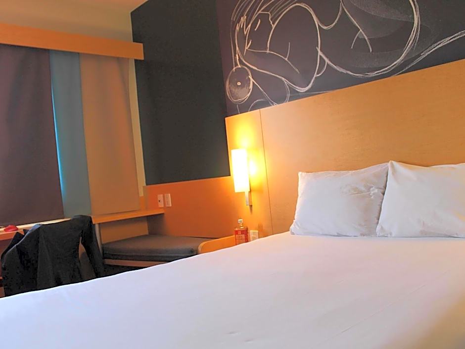 Ibis Culiacan