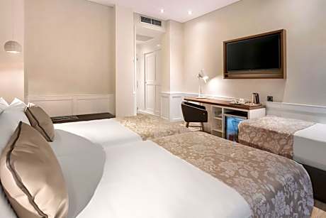 Triple Room (2 Adults + 1 Child)