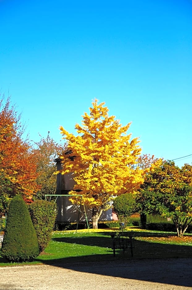 Château de Montabert