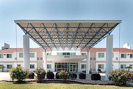 Motel 6-Hillsboro, TX