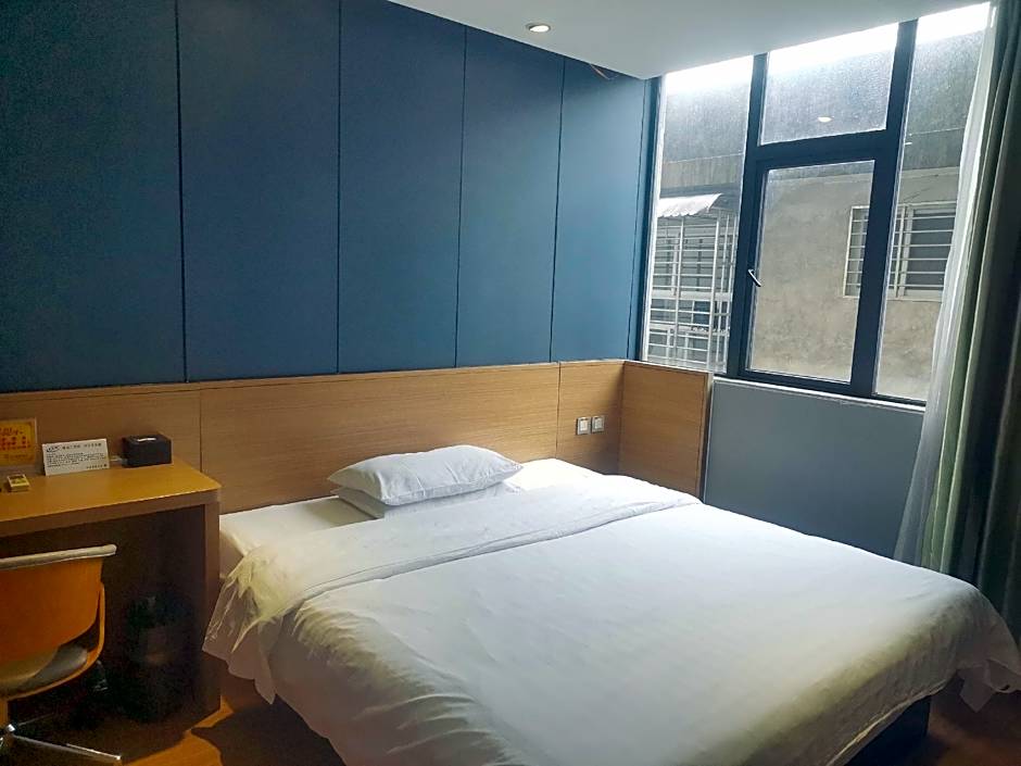 7 Days Inn Guilin Xing'an Lemandi