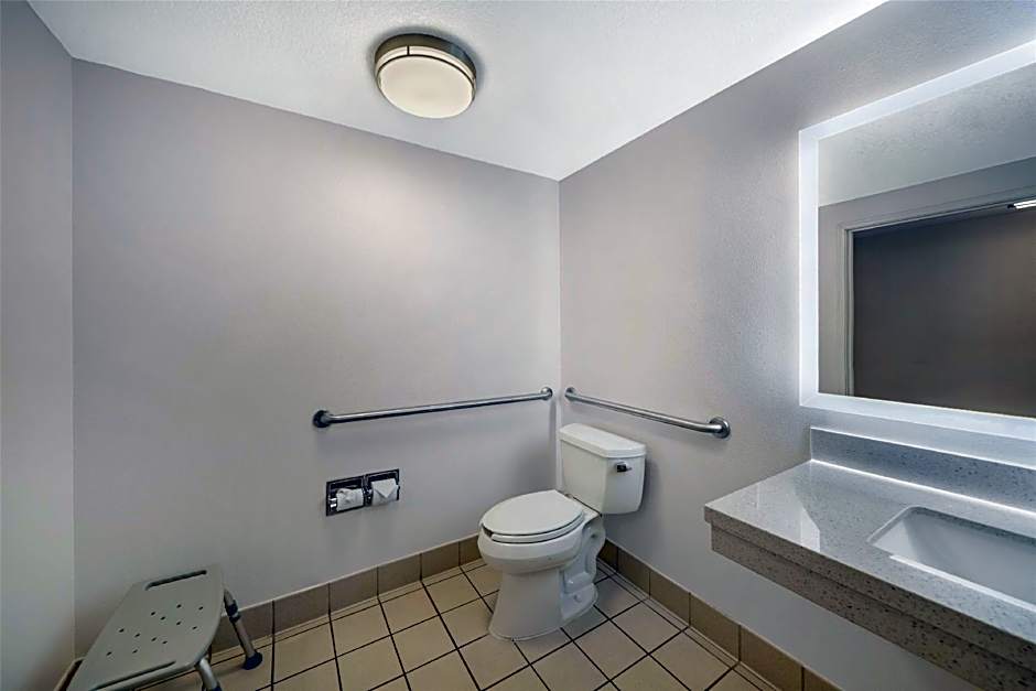 Best Western Plus Twin View Inn & Suites