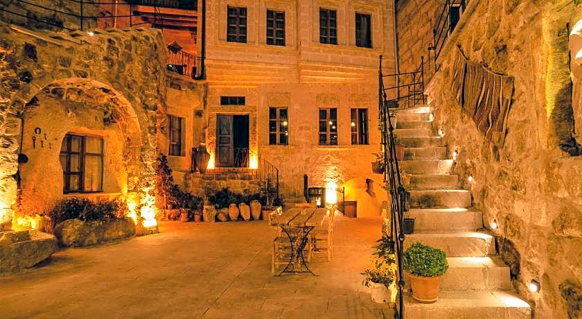Atilla's Cave Hotel