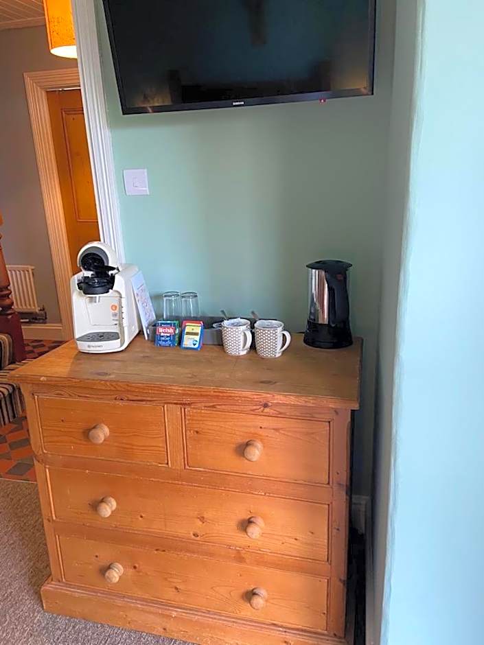 Jabajak Vineyard Restaurant & Rooms