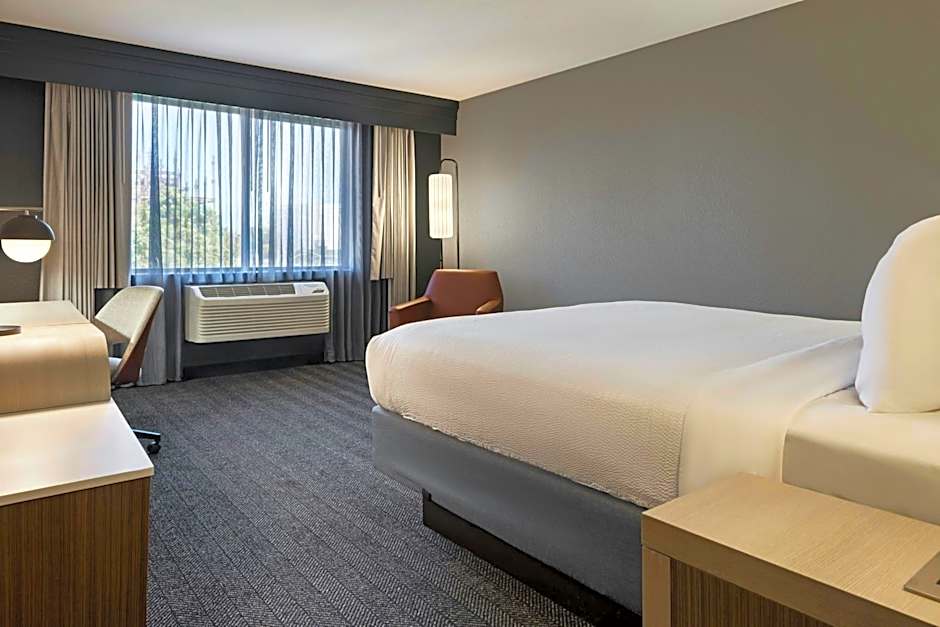 Courtyard by Marriott Sacramento Midtown
