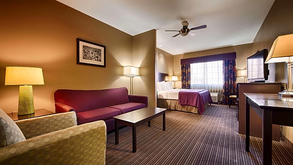 Best Western Giddings Inn & Suites