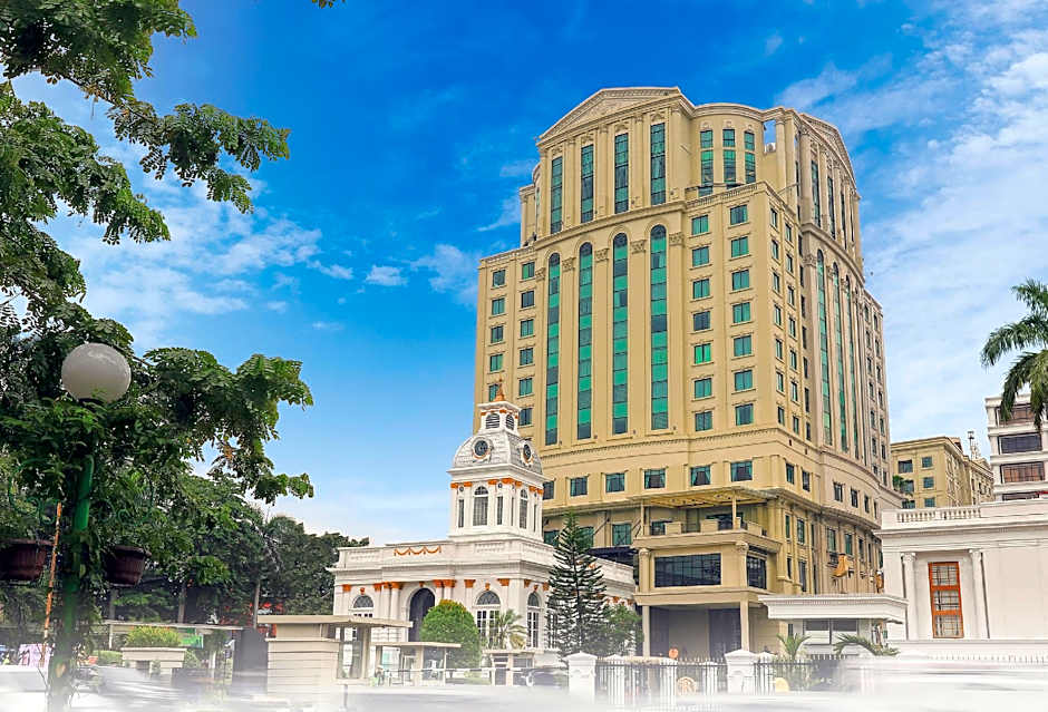 Grand Cityhall Hotel Medan