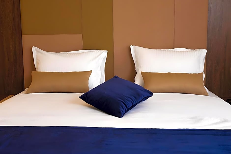 Hotel Lescure Business and SPA