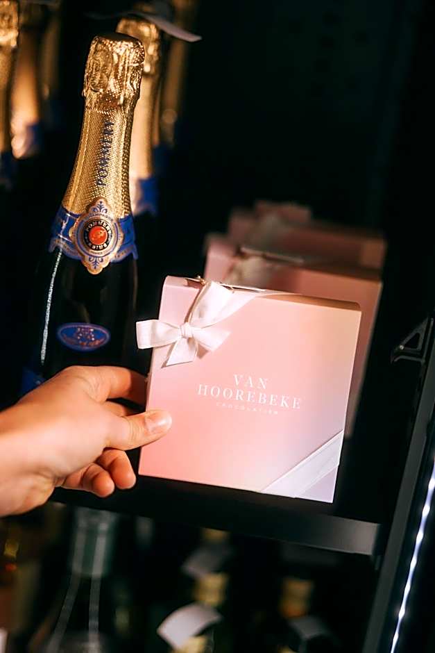 ONE TWO FOUR - Hotel & Spa