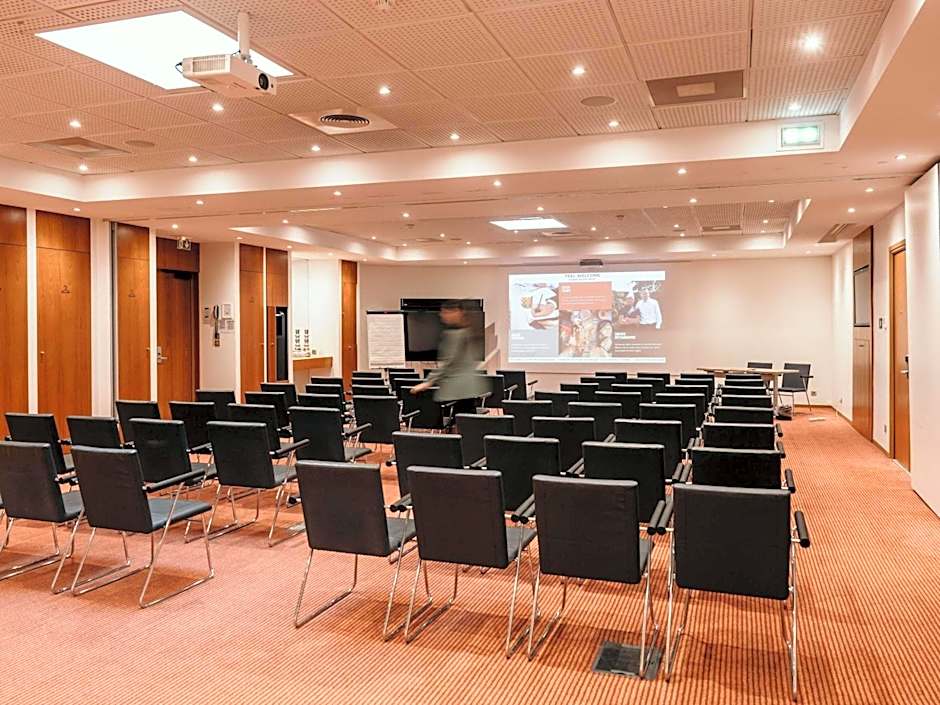 Pullman Toulouse Airport