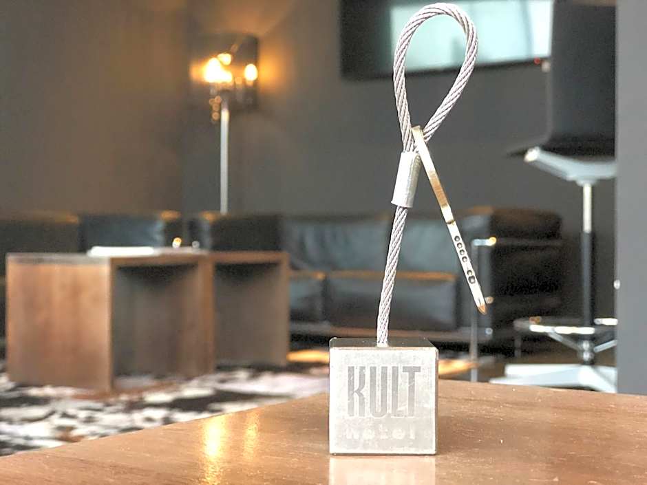 Kult Hotel