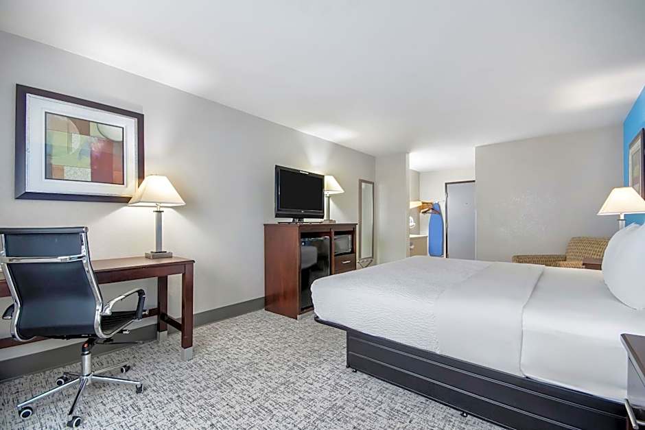 Baymont by Wyndham Marinette