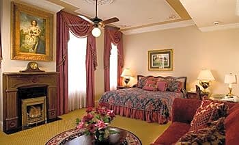 Le Pavillon Hotel - New Orleans