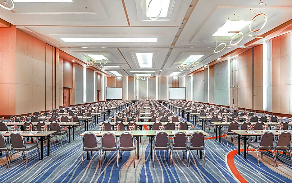 HARRIS Hotel & Conventions Bekasi