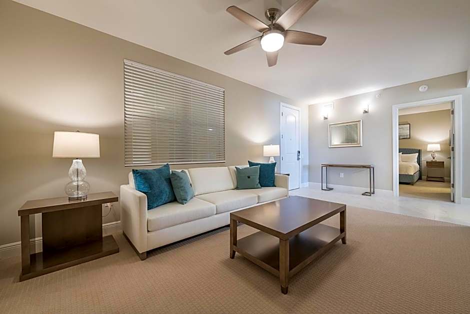 Siena at Bella Collina