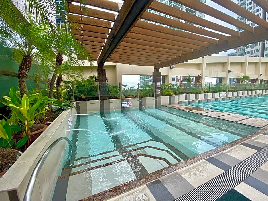 Holiday Inn & Suites Makati By IHG