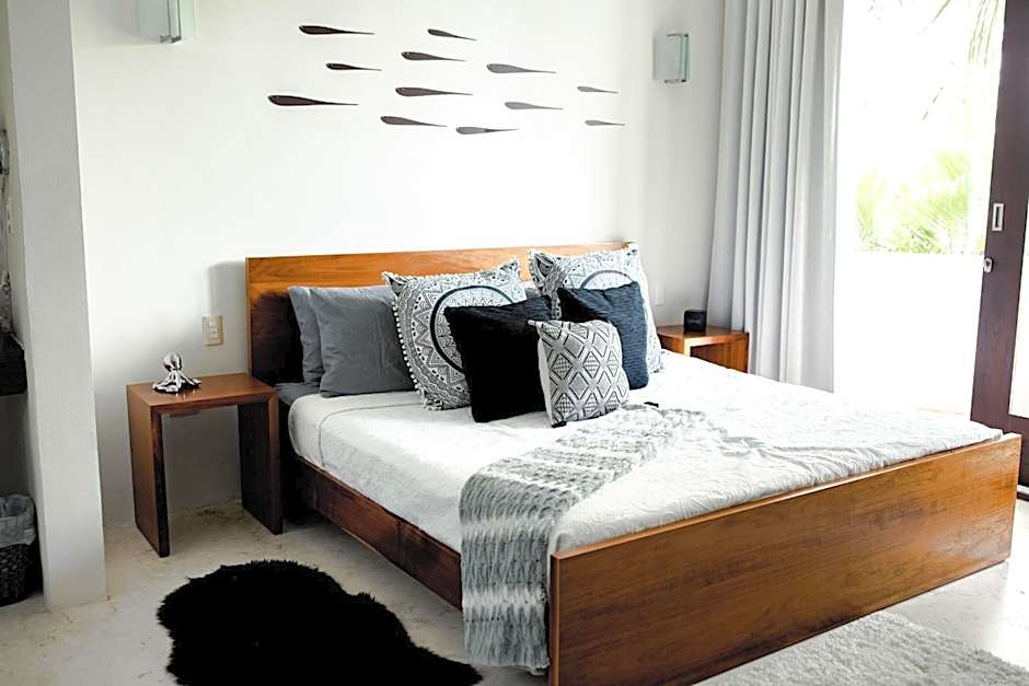 Mak Nuk Village - Clothing Optional