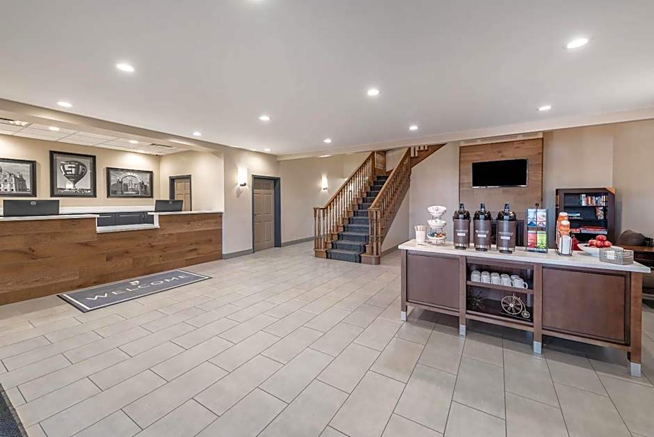 Country Inn & Suites by Radisson, Findlay, OH